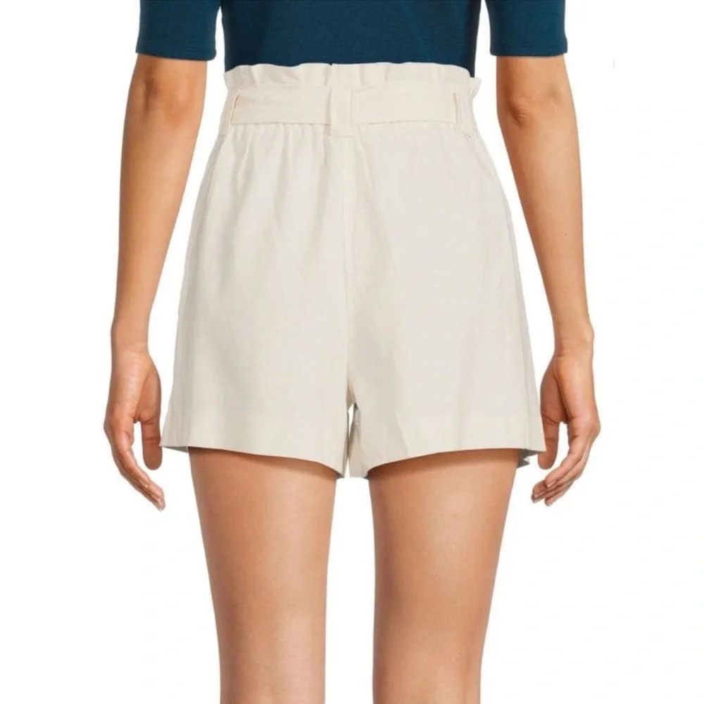 Max Studio Shorts - Picture 2 of 12